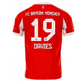 Lacne Muži Futbalové dres Bayern Munich Alphonso Davies #19 2025-26 Krátky Rukáv - Domáci